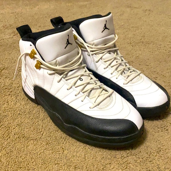 Air Jordan retro 12’s “taxi” main image 4